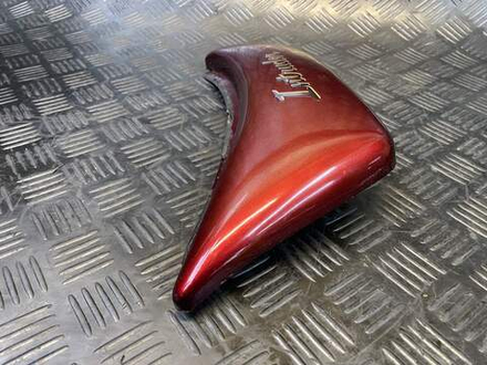 Крышка боковая левая Suzuki Intruder VS750 VR51A