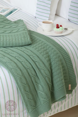 Плед-покрывало 200x220 Luxberry Imperio 233 зеленое Португалия