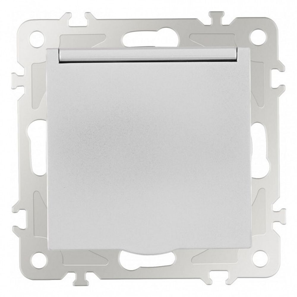 Розетка влагозащищенная с заземлением и со шторкой с крышкой Arte Milano am-206 206.41-1.silver