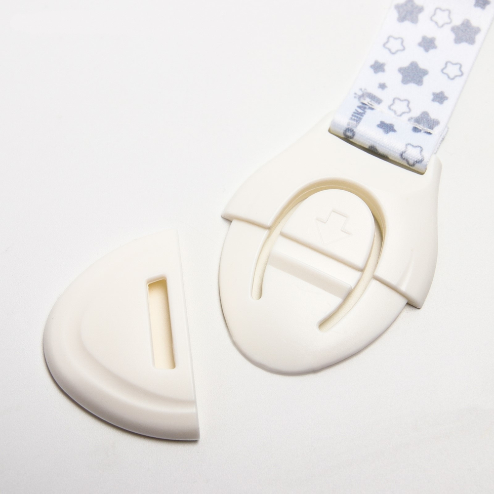 4470947 Блокиратор двери  на ленте "Крошка Я"