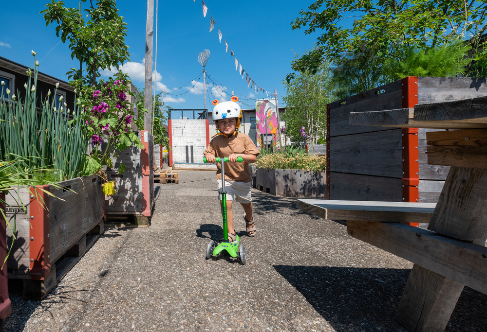 Самокат Mini Micro Deluxe LED Зелёный/синий