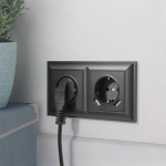 Розетка с заземлением, шторками и USBх2 (черный матовый) W1171508