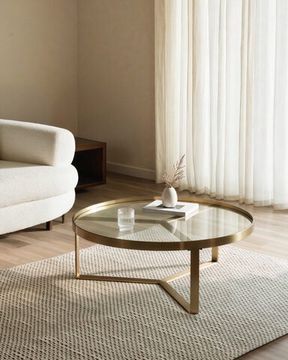 Золотой кофейный стол “Ульм”