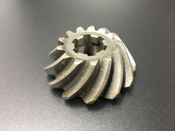 Шестерня вертикального вала (Пиньон) Yamaha 40X, F30-40 (66T-45551-00) (Yamaha)