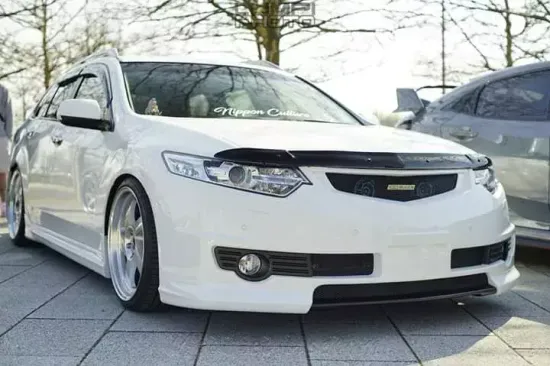 Бампер передний Mygen для Honda Accord 8