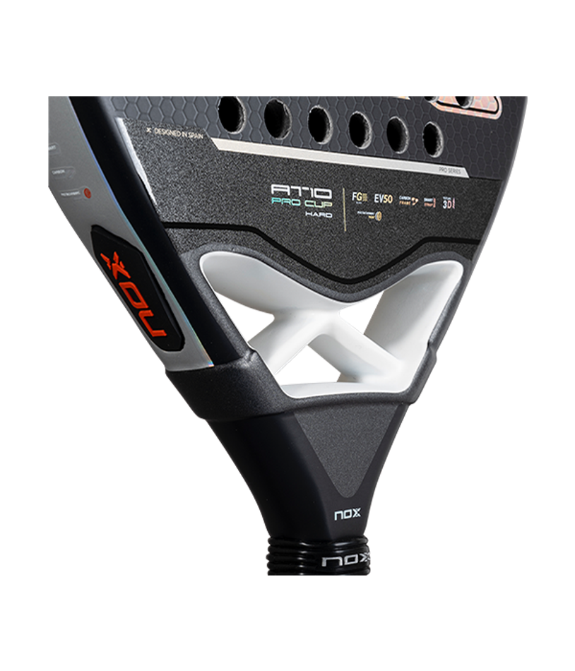 Ракетка NOX AT10 Pro Cup Hard 2025 — точность и сила удара