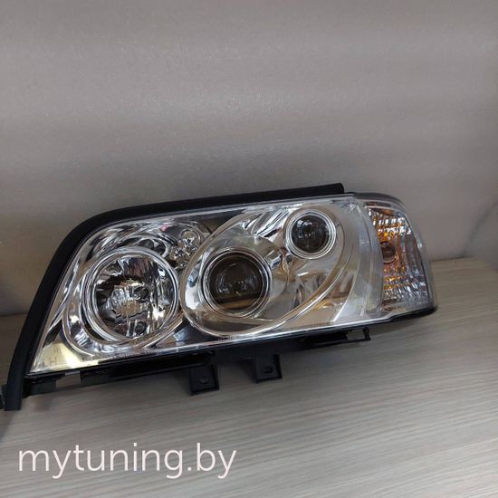Передние фары Mercedes C W202 chrome