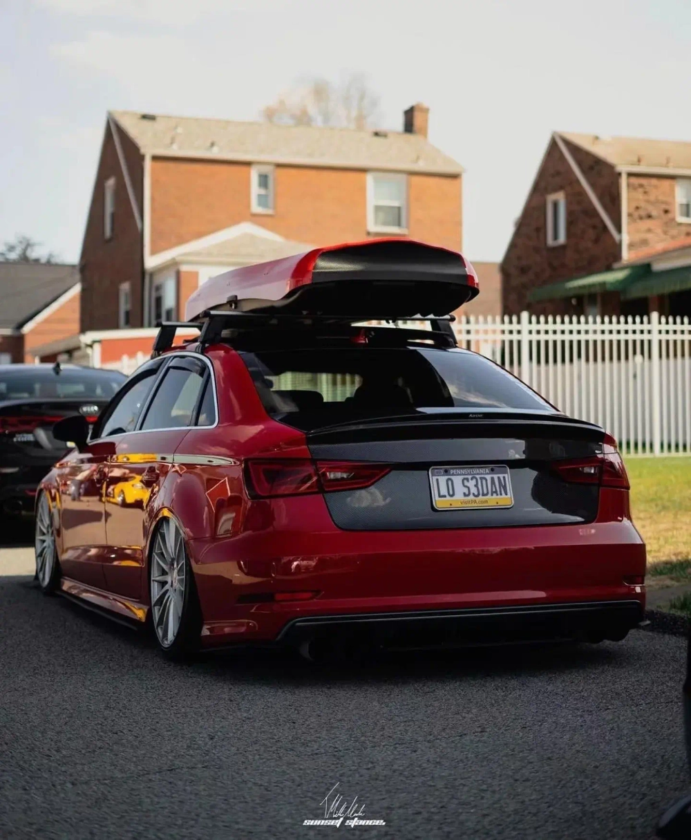 Карбоновая крышка багажника со спойлером для AUDI A3 & A3 S LINE & S3 & RS3 2014-2020 Sedan Ауди седан