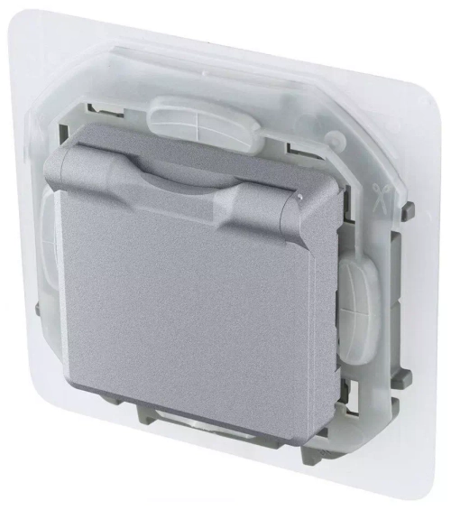 INSPIRIA Розетка 2К+3 IP44 алюминий 673742