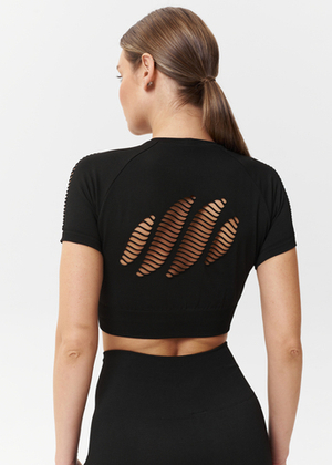 Кроп-топ бесшовный с перфорацией на спине