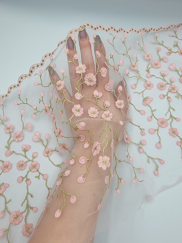 Вышивка на сетке Сакура правая К726