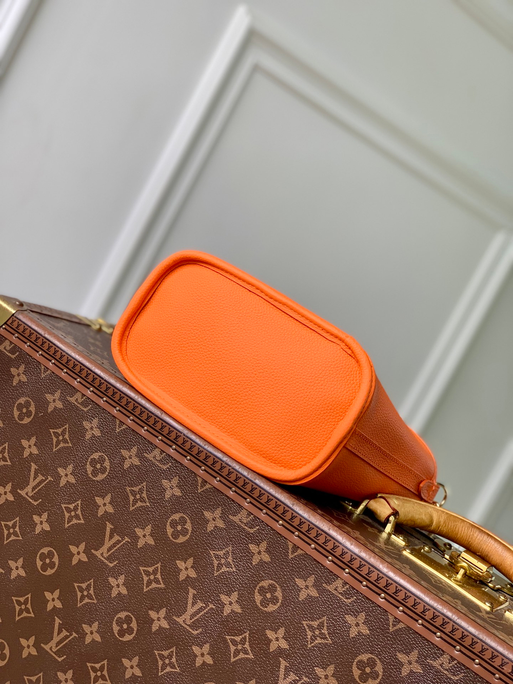 Louis Vuitton Neverfull Bandouliere Inside Out BB