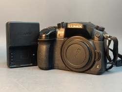 Panasonic Lumix DMC-GH4