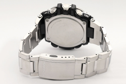 Часы Casio GST-B100D-1A