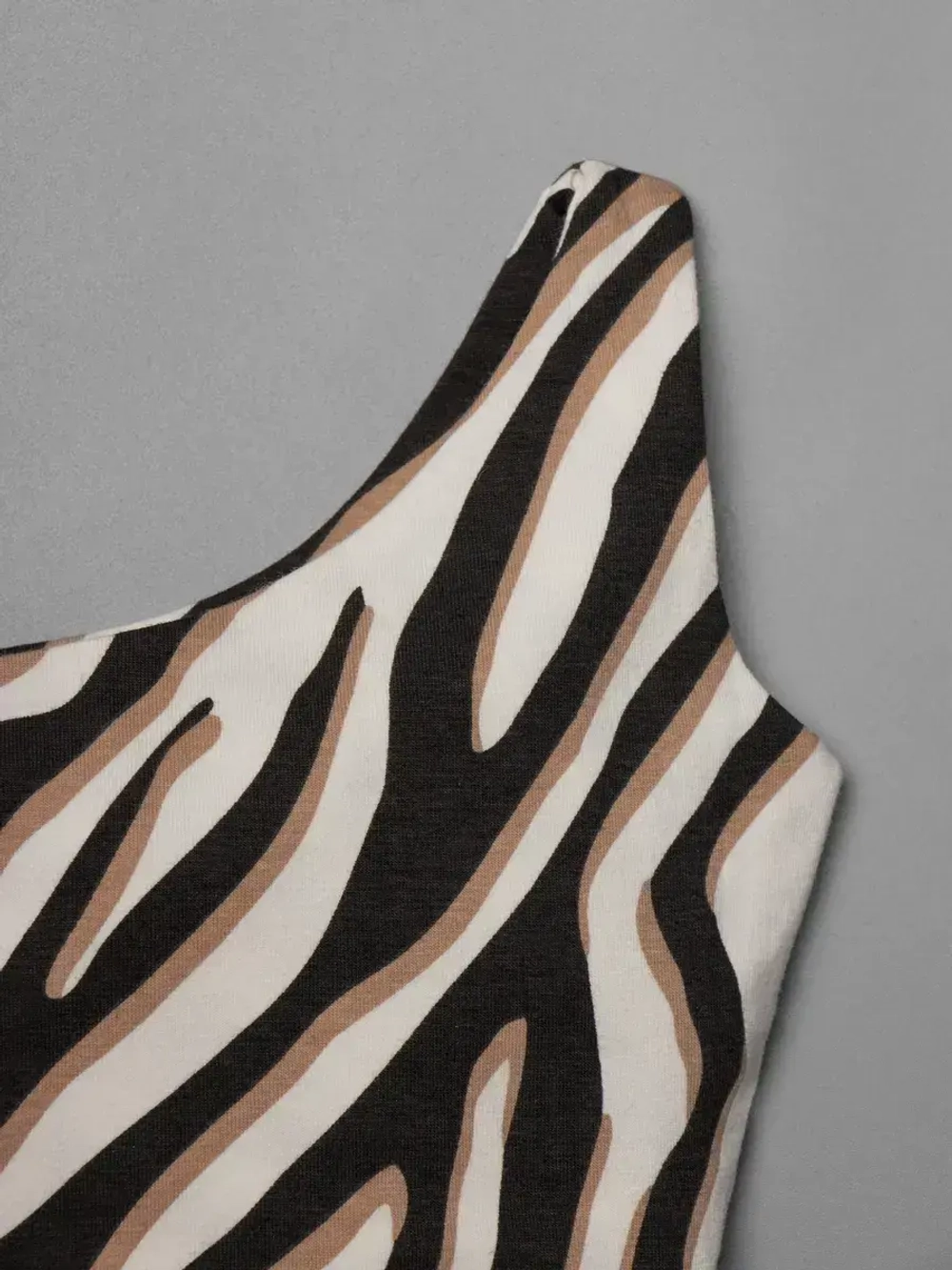 Топ для девочки летний