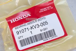 91071-KV3-005. BEARING, NEEDLE (KOYO)