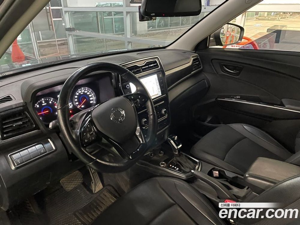 KG Mobility (Ssangyong) Very New Tivoli Дизель 1.6 2WD (08.2020)