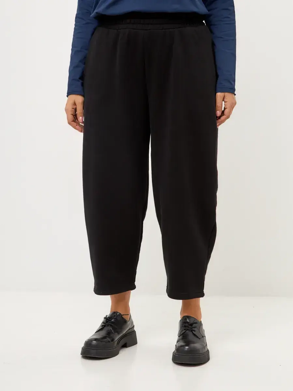 Брюки утепленные бананы с начёсом классические чёрный