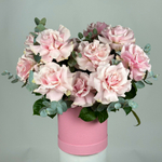 Букет 15 розовых французских роз в шляпной коробке