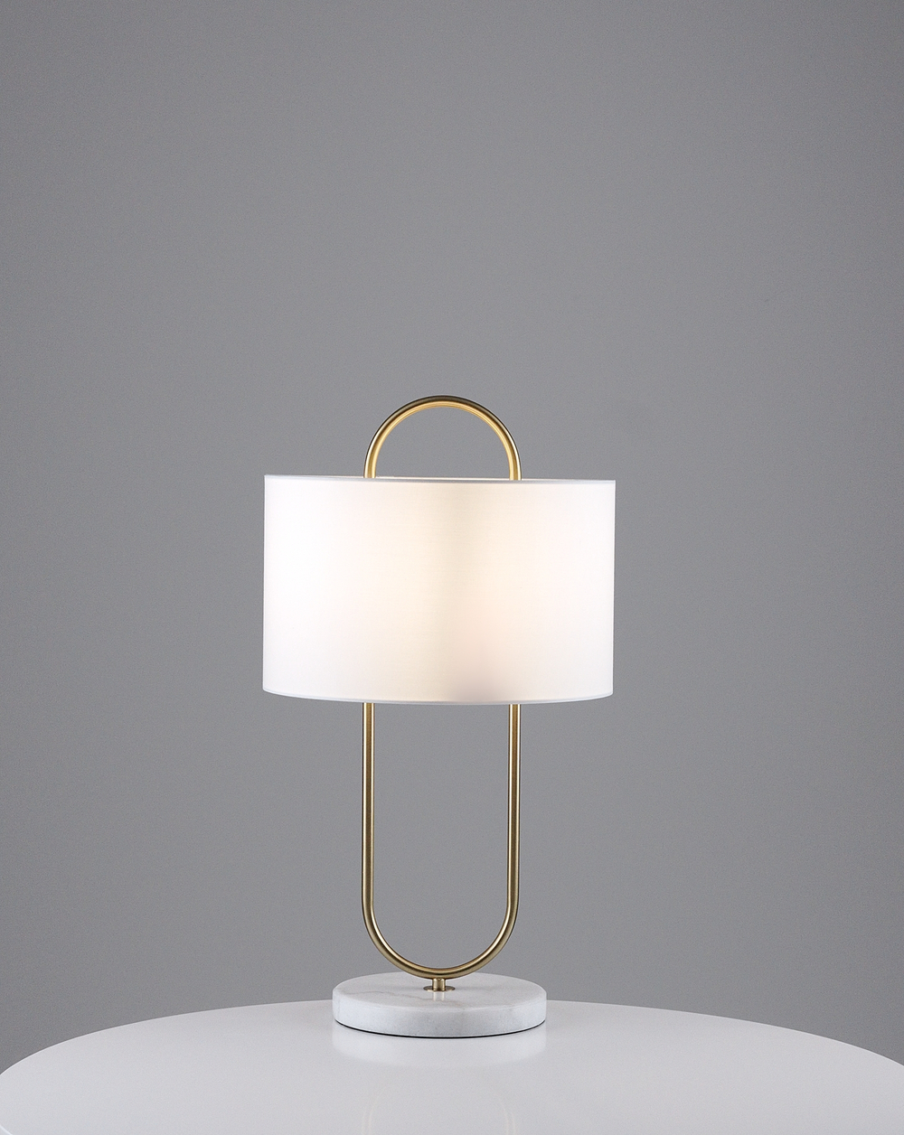 Лампа настольная Moderli V11599-1T Palma