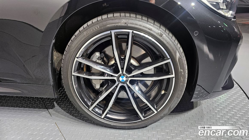 BMW 3 Series (G20) 330e M Sports (04.2021)