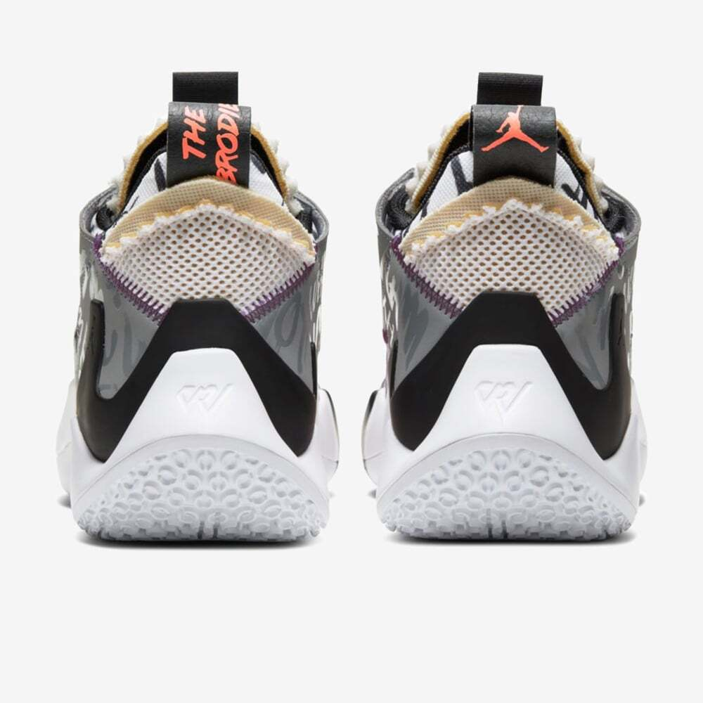 Кроссовки баскетбольные Nike Air Jordan Why Not Zer0.2 SE