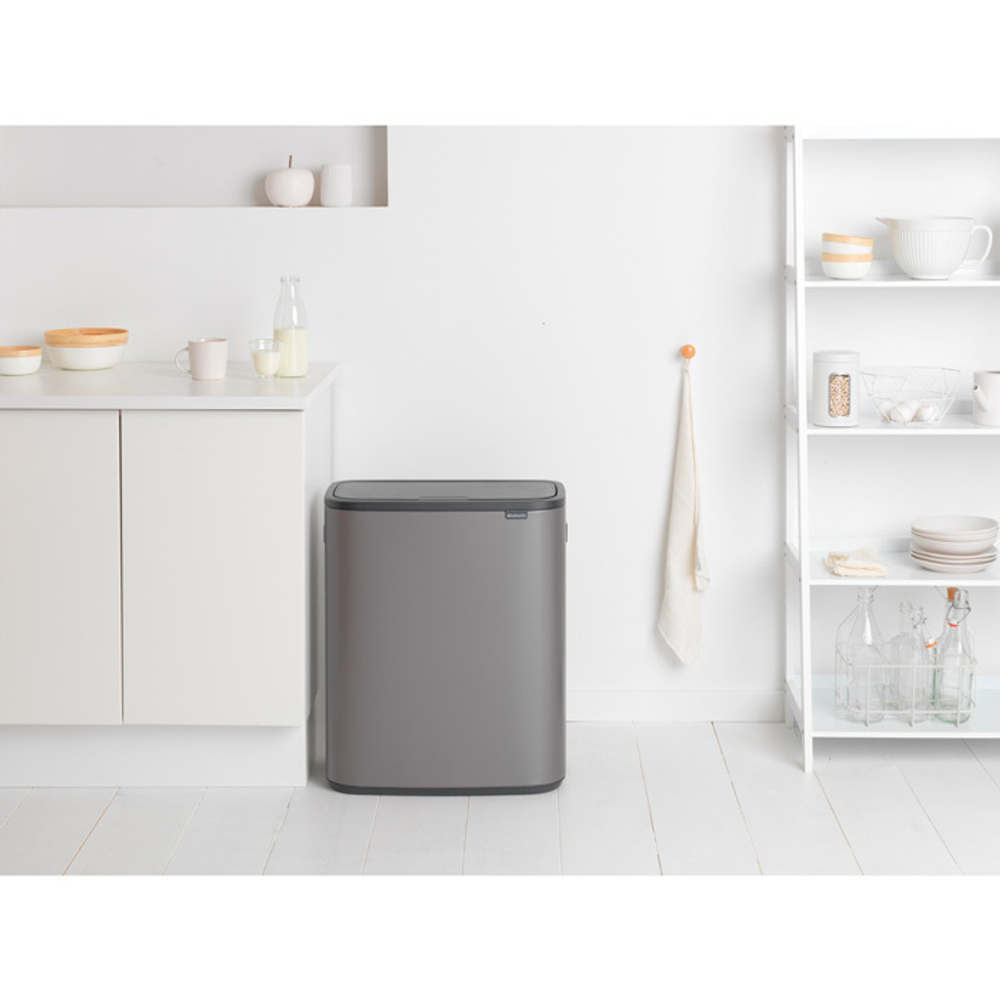 Мусорный бак Bo Touch Bin 60л Brabantia Платиновый