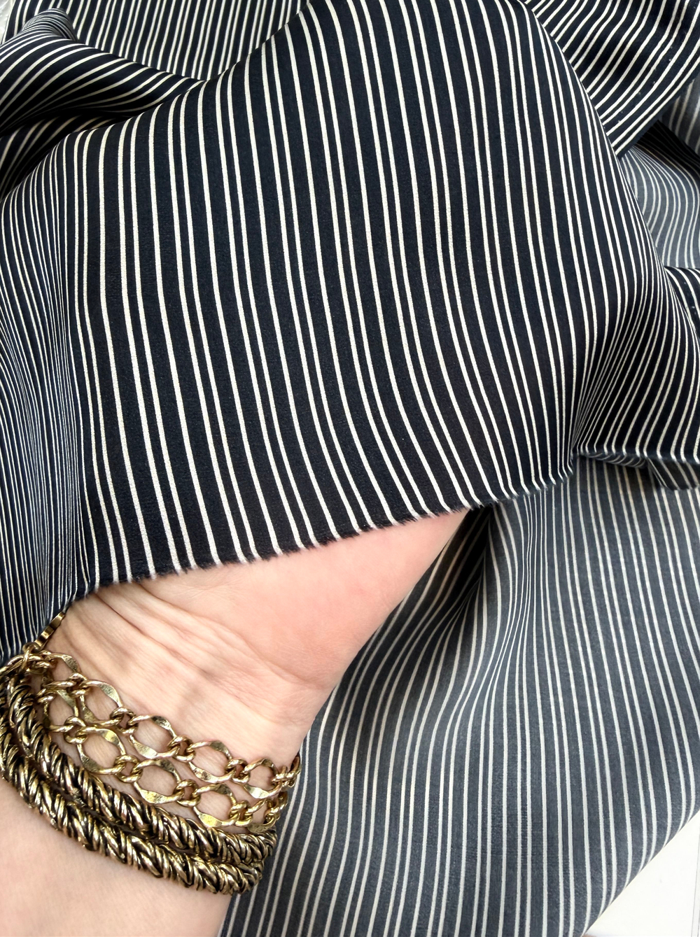 Ткань натуральный шелк 100% (Италия) ш-135см цена за 0,8м