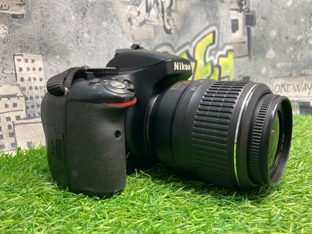 Nikon D5100 Kit 18-55mm 3.5-5.6G VR 25.000 кадров