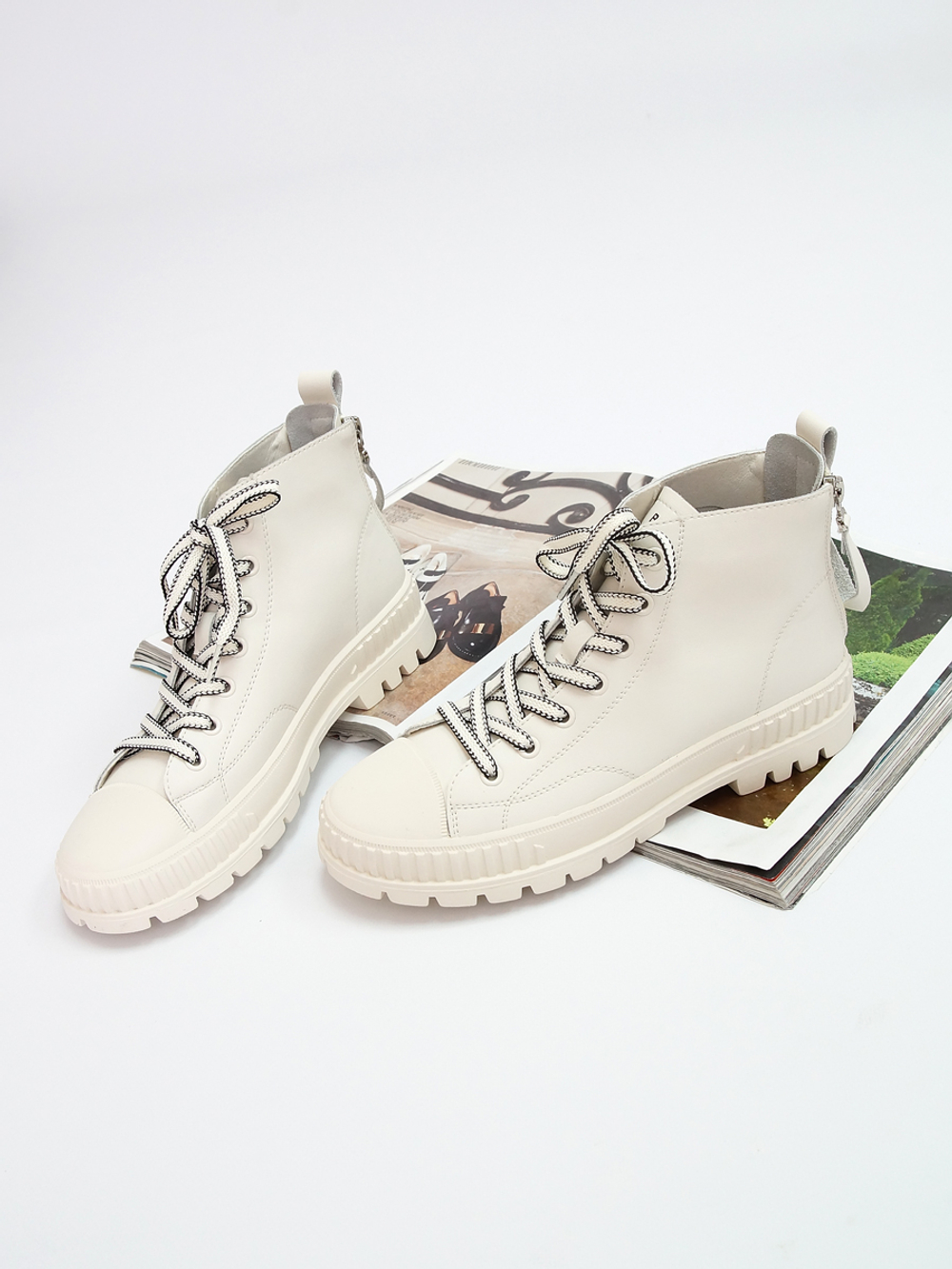 Ботинки женские демисезонные