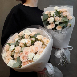 Набор из двух букетов "Мама и дочка" ПРЕДЗАКАЗ