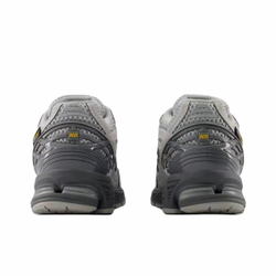 New Balance 1906R Cordura Pack "Grey"