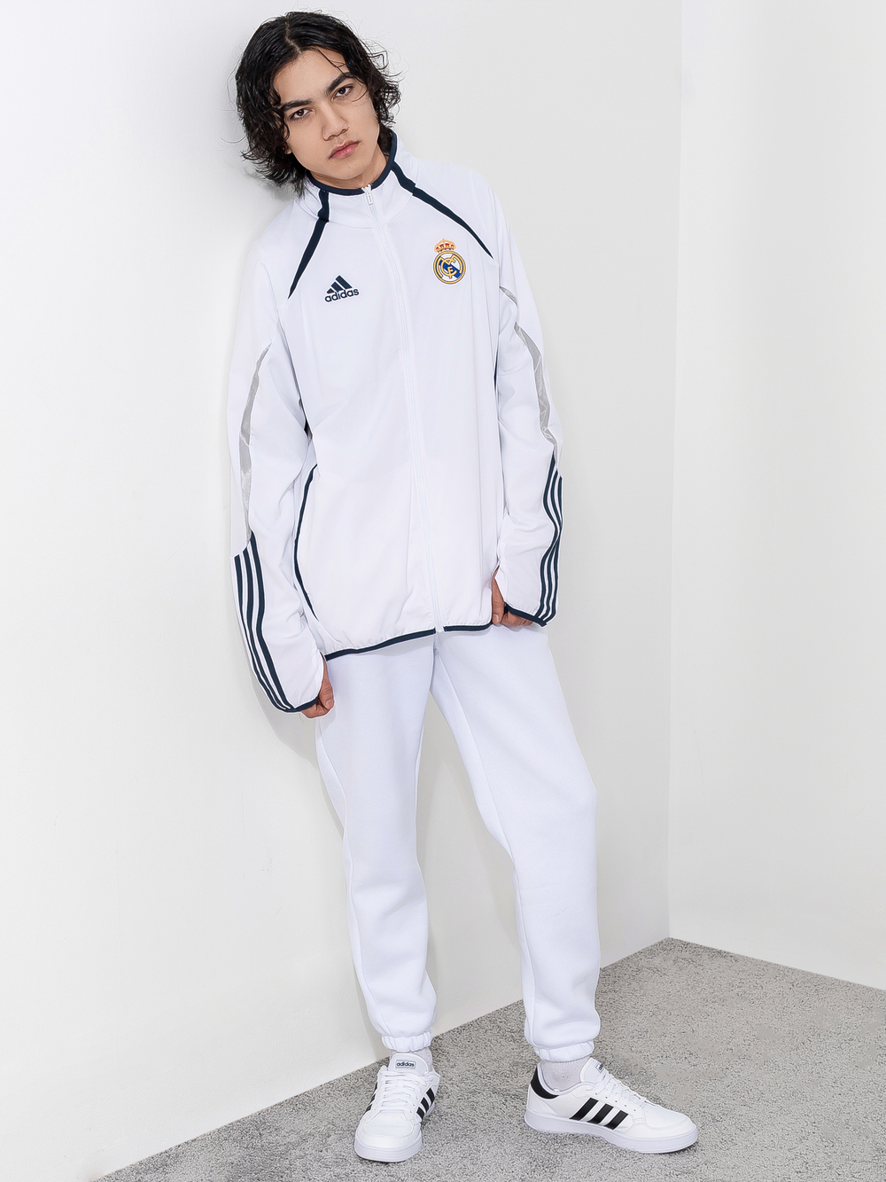 Куртка Adidas Real Madrid HA2537