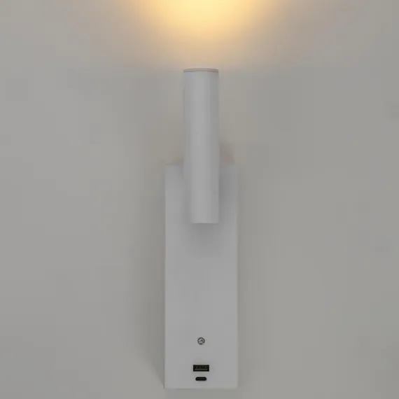 CL704430 Декарт Белый Св-к Настенный с USB
