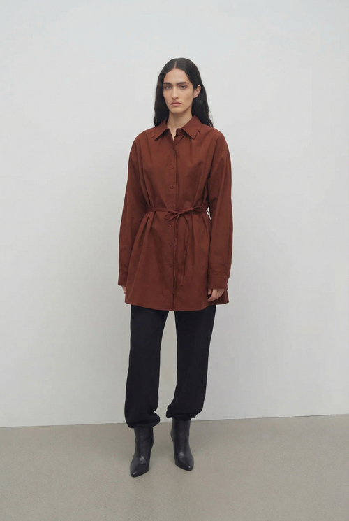 Рубашка из поплина с поясом