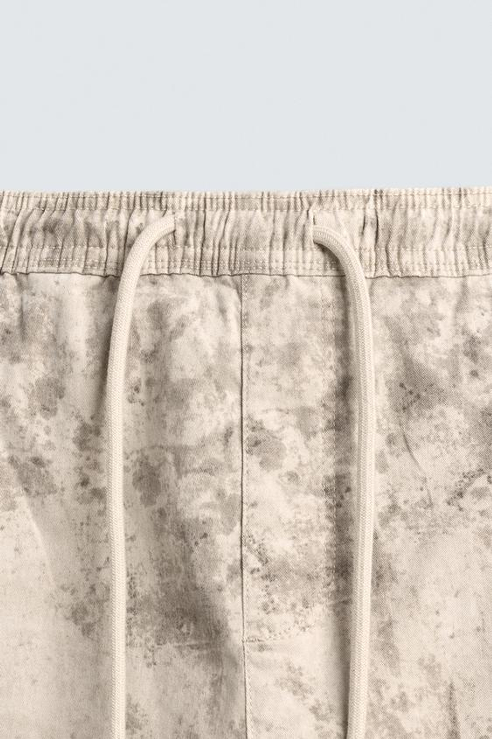 ZARA ШОРТЫ КАРГО RELAXED FIT С ЭФФЕКТОМ ПОТЕРТОСТИ, С ПРИНТОМ