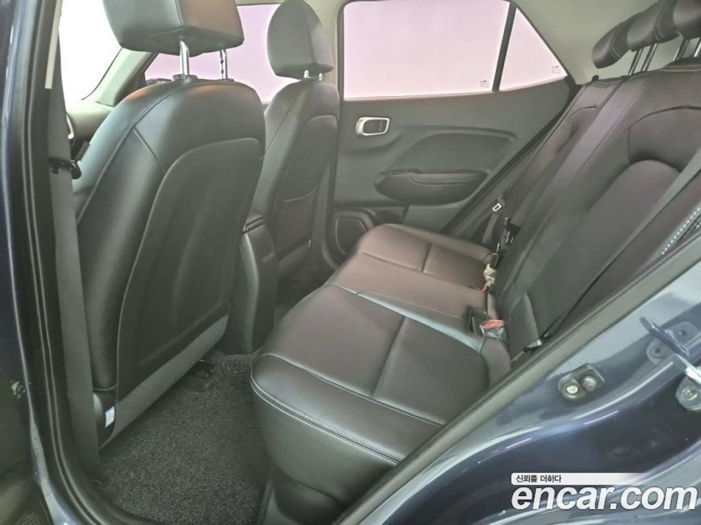 Hyundai Venue 1.6 Modern (11.2020)