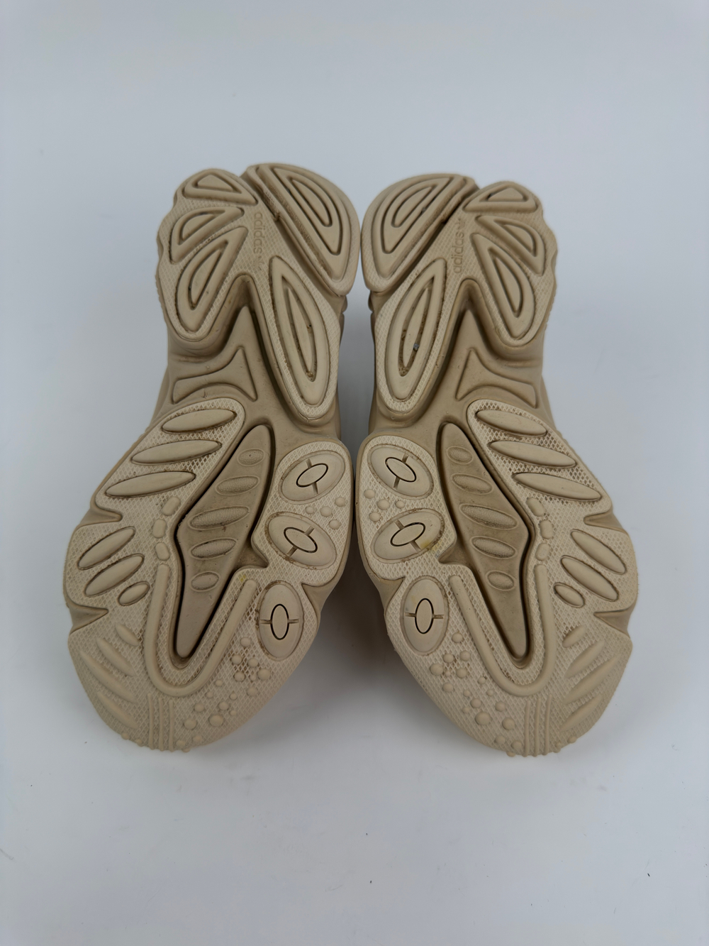 Кроссовки Adidas