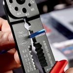 Клещи зажимные для опрессовки чёрное лакирование 240 мм Knipex 97 22 240 SB
