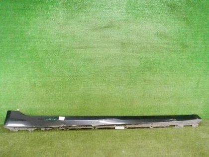 Накладка порога правая BMW 5er G30 (2017-2020)