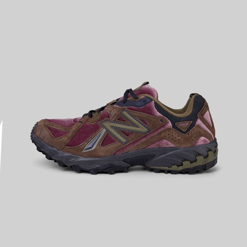 Кроссовки New Balance 610 