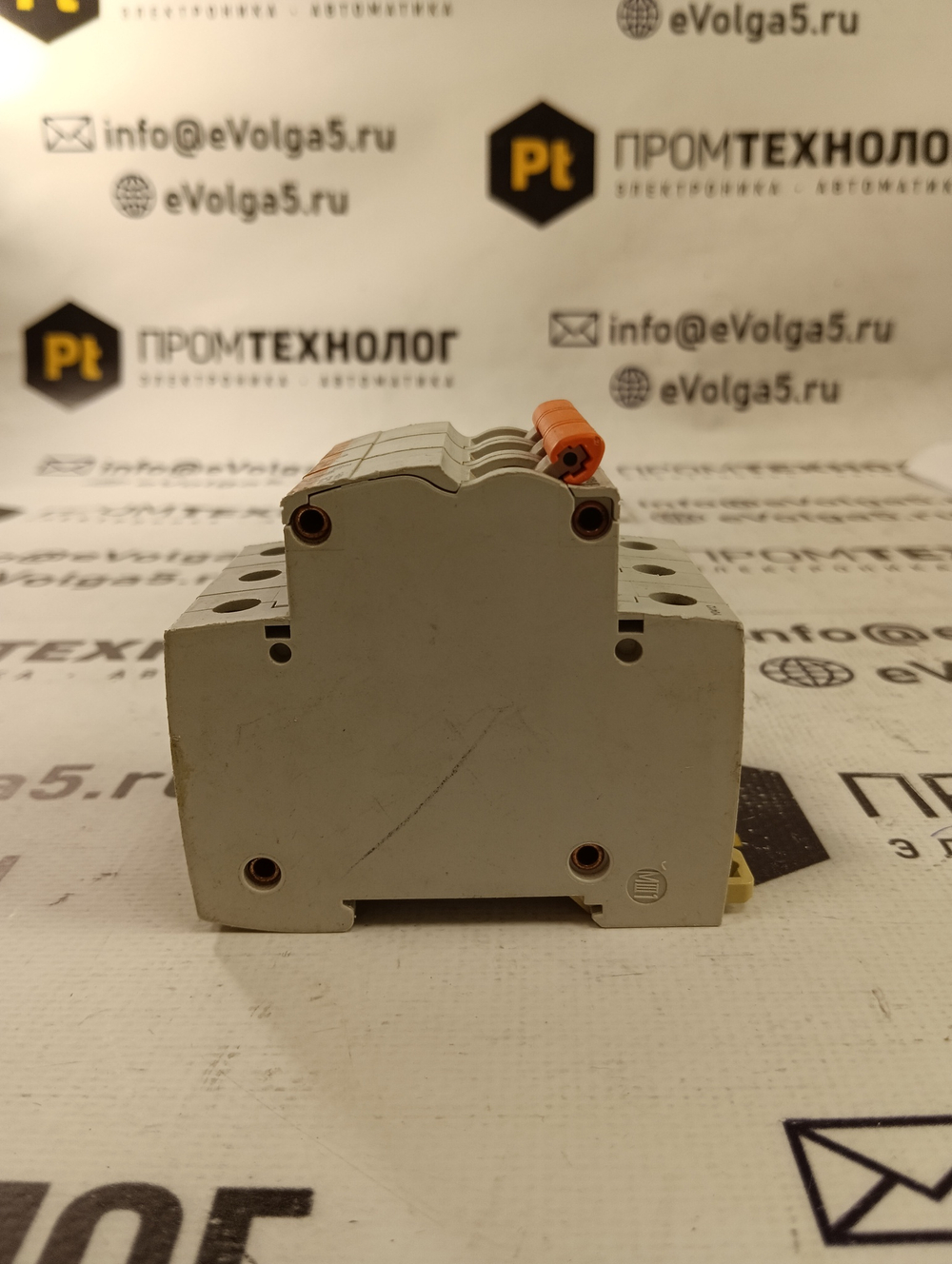 MERLIN GERIN   C25 б/у