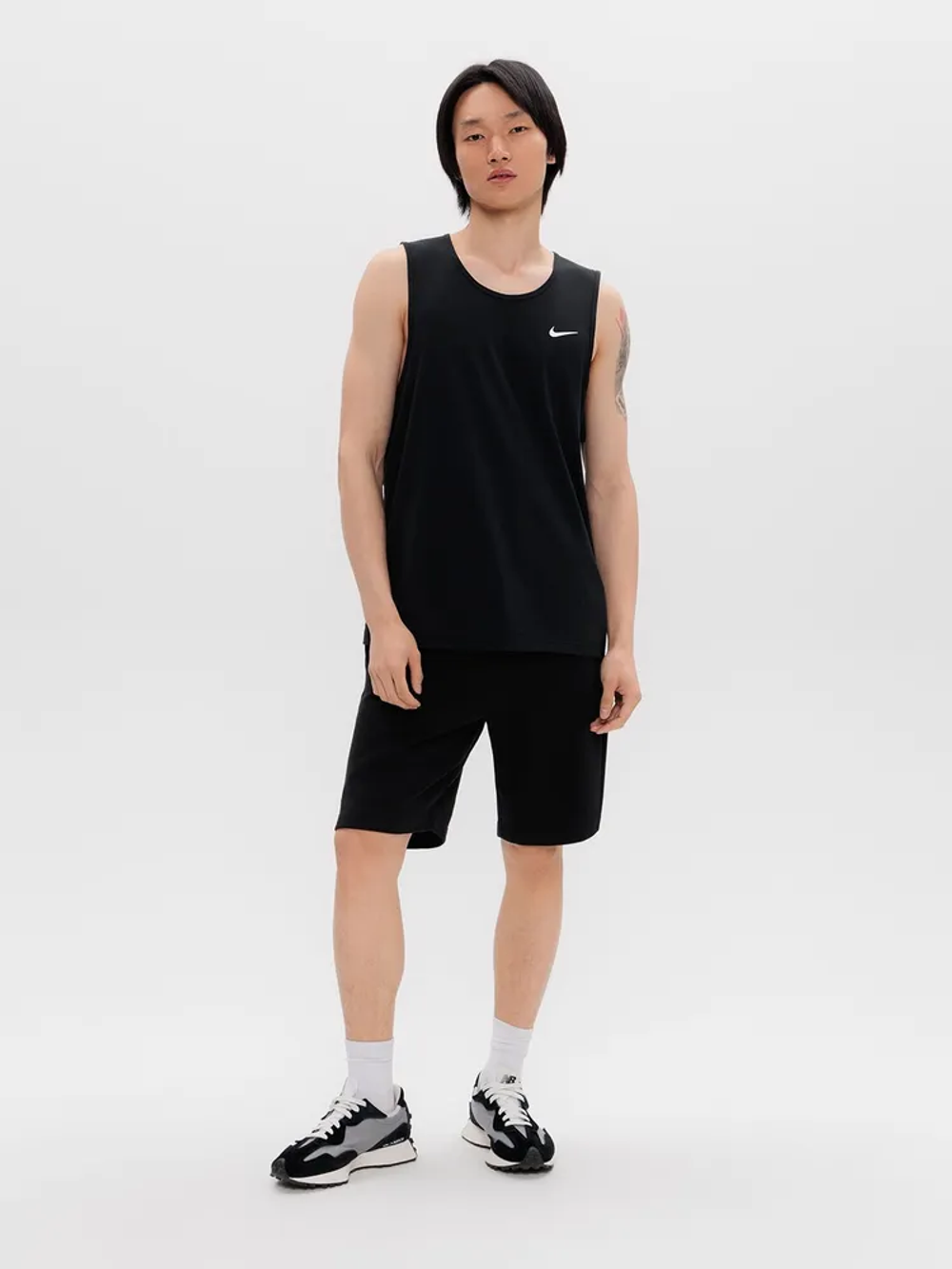 DV9841-010 Майка NIKE M NK DF HYVERSE TANK