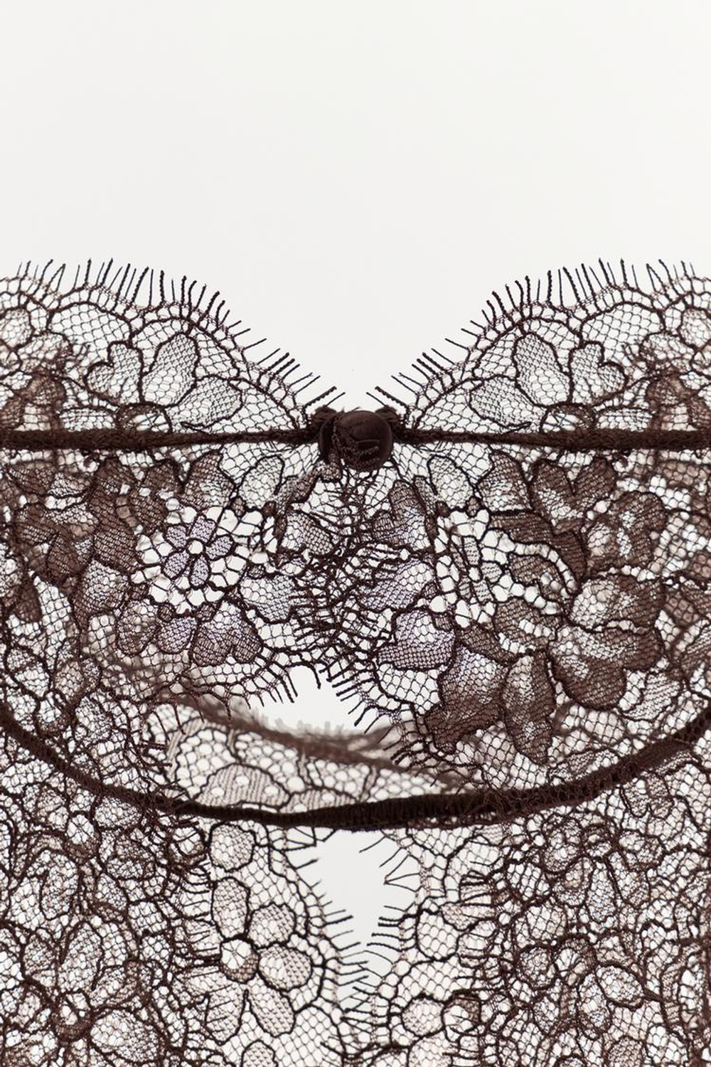 ZARA КОМБИНИРОВАННОЕ БОДИ С КРУЖЕВОМ И ВЫРЕЗОМ СЗАДИ, ГРАНАТОВЫЙ