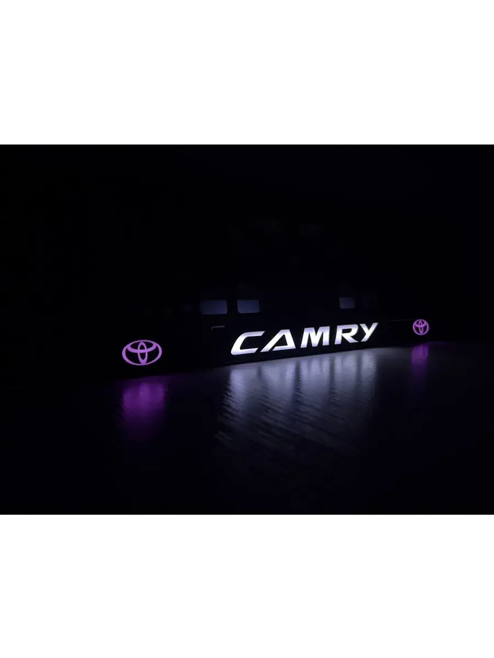 Рамка для номера с подсветкой, PLOGO Camry.