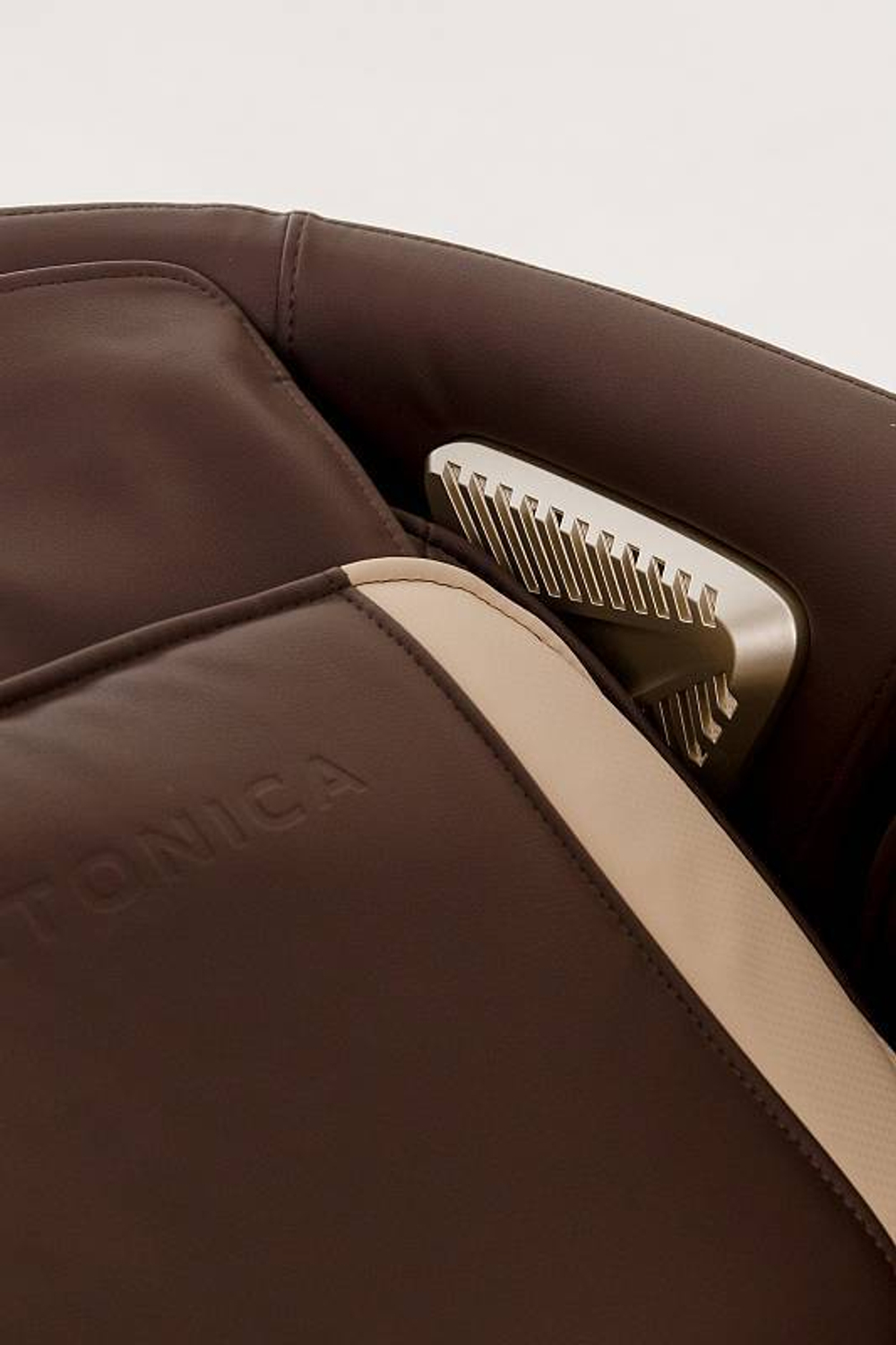 Массажное кресло Etonica Atlas Brown