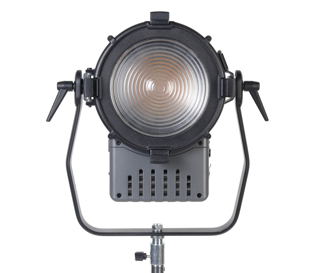 Осветитель GreenBean Fresnel 300 LED X3 Bi-color DMX, светодиодный, 300 Вт, 2800-6500К