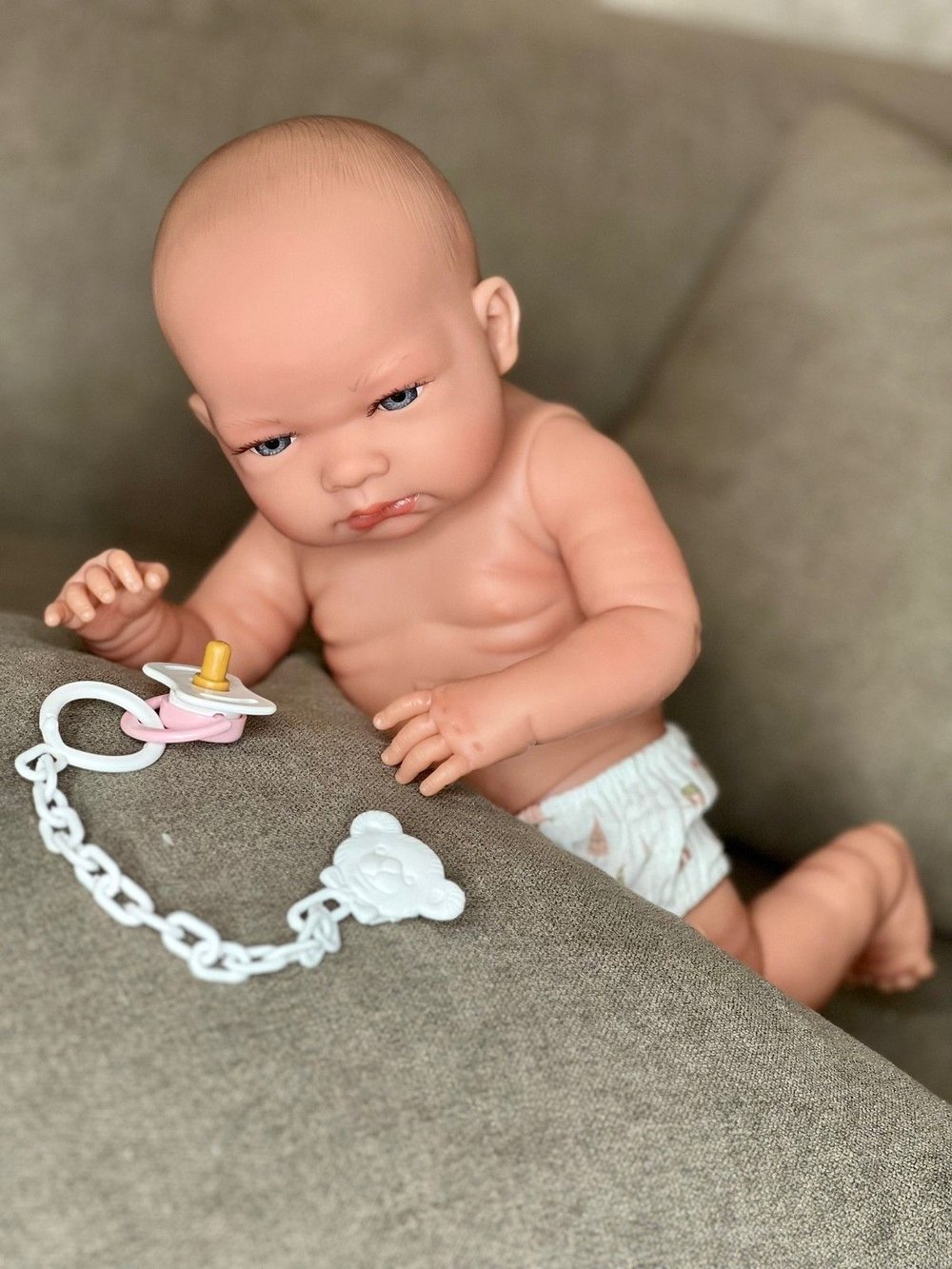 Кукла Llorens виниловая 40см Nica (73898)