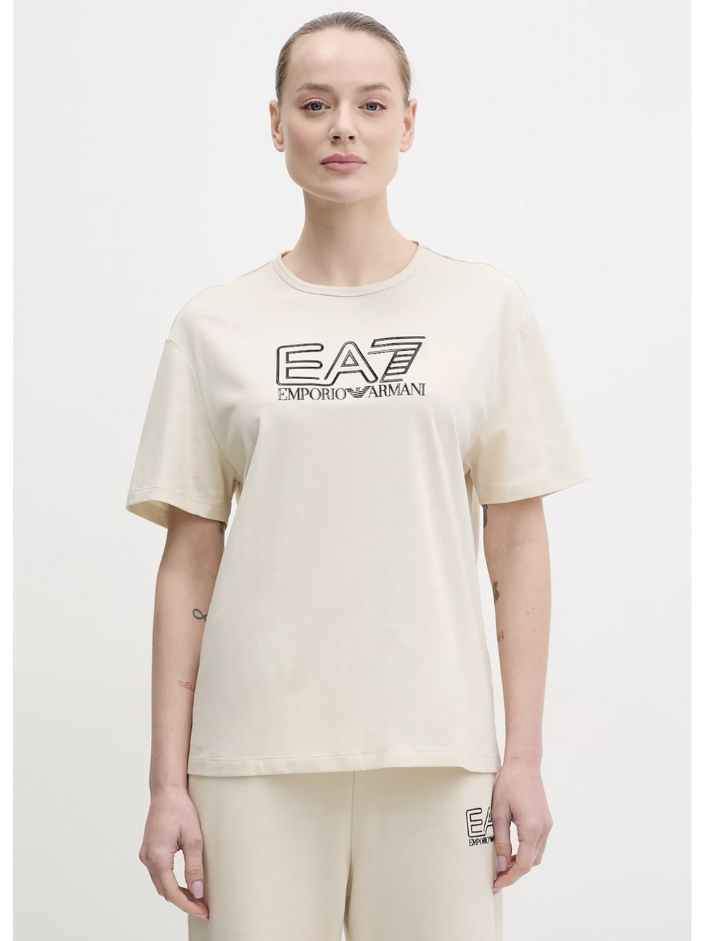 Футболка женская EA7