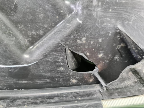 Битая Фара левая Suzuki Vitara 2 (2014-2019) галоген